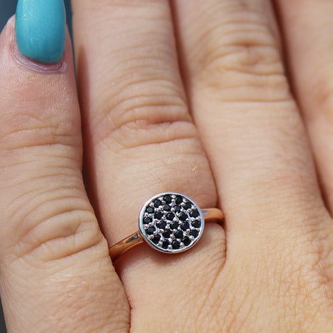 Modern Two-Tone Black Spinel Disk Ring